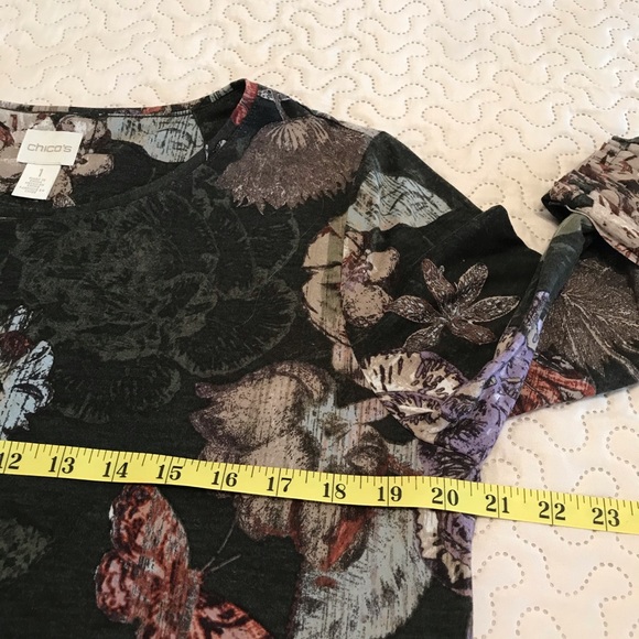 Chico’s Size 1 Green Floral Pleated Sleeve Shirt - Picture 5 of 13